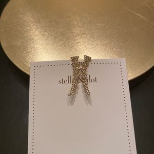 Stella and Dot Triangle Pave Ear Climber